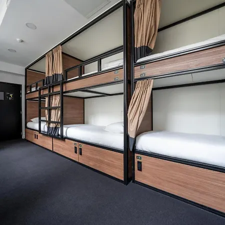 Hostel Beau M Paris